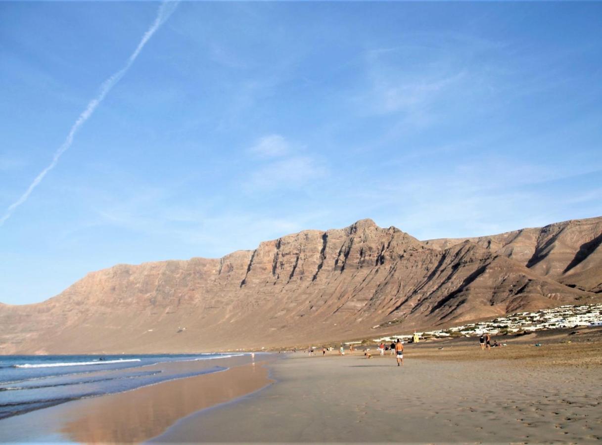 Famara Surfer Apartment Bagian luar foto