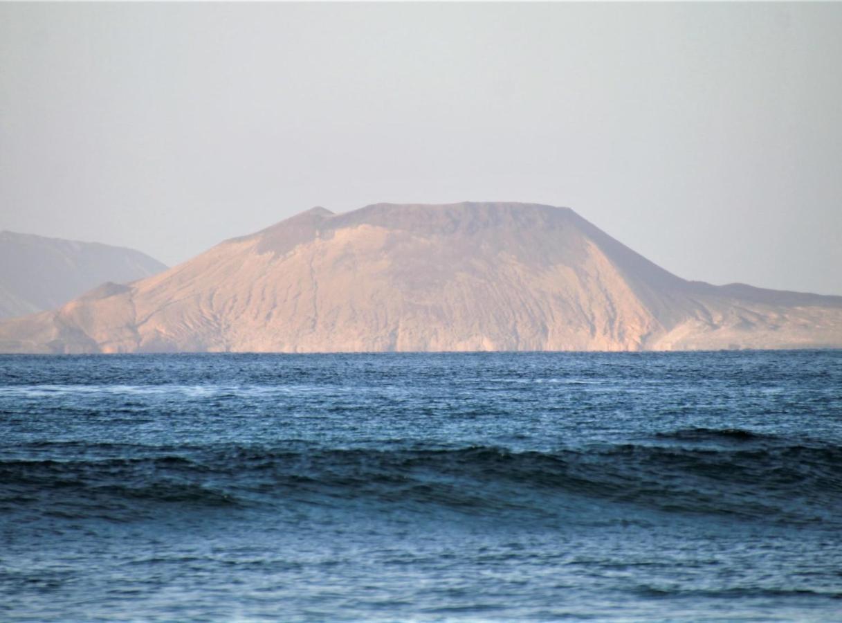 Famara Surfer Apartment Bagian luar foto